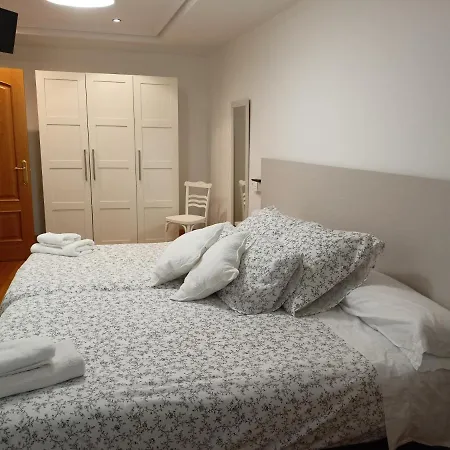 Loa Apartment *